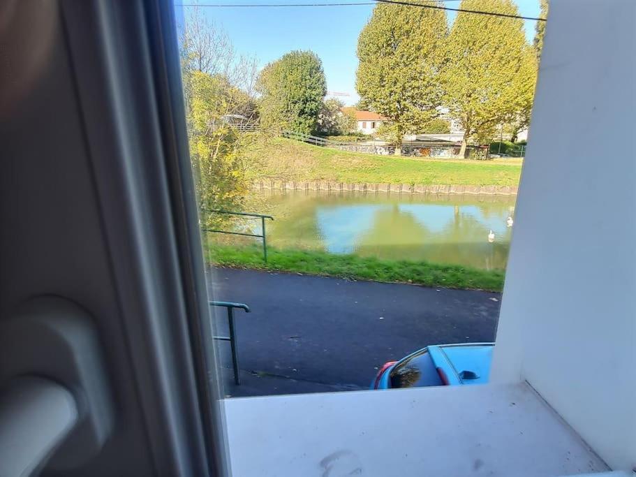 *Au Bord Du Canal*Entre Paris Et Disneyland شيل المظهر الخارجي الصورة